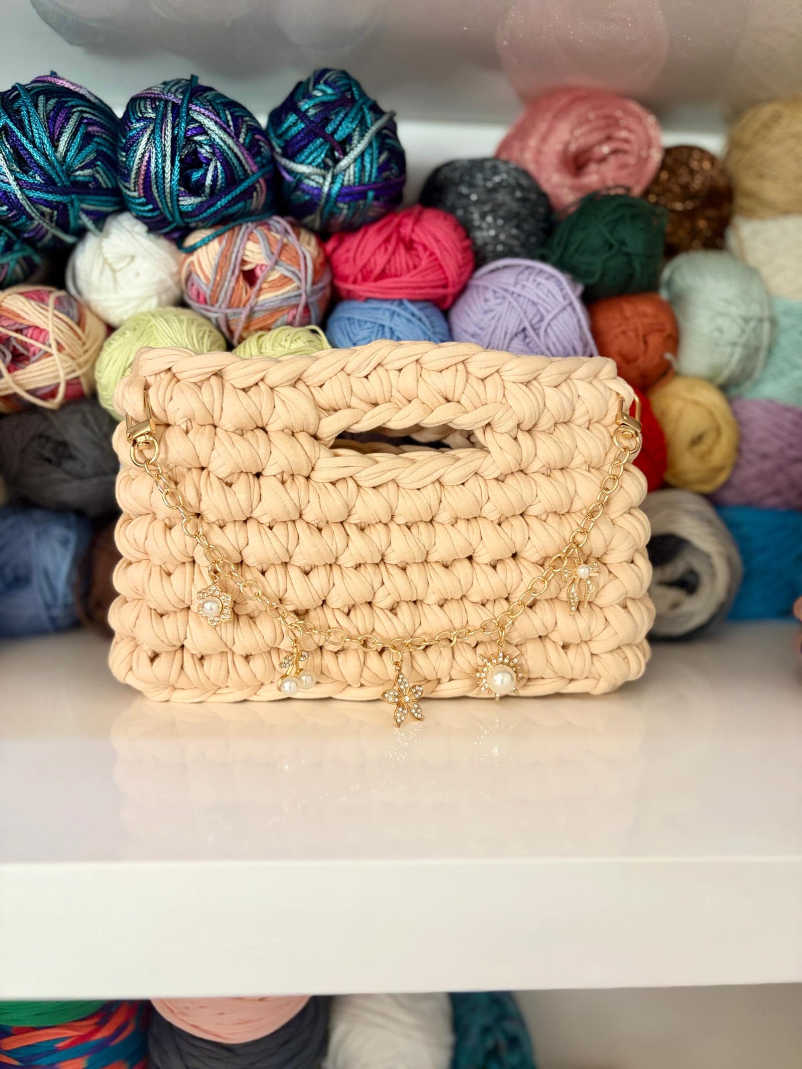 Zuri (neutral) — handmade crochet bags in the UAE