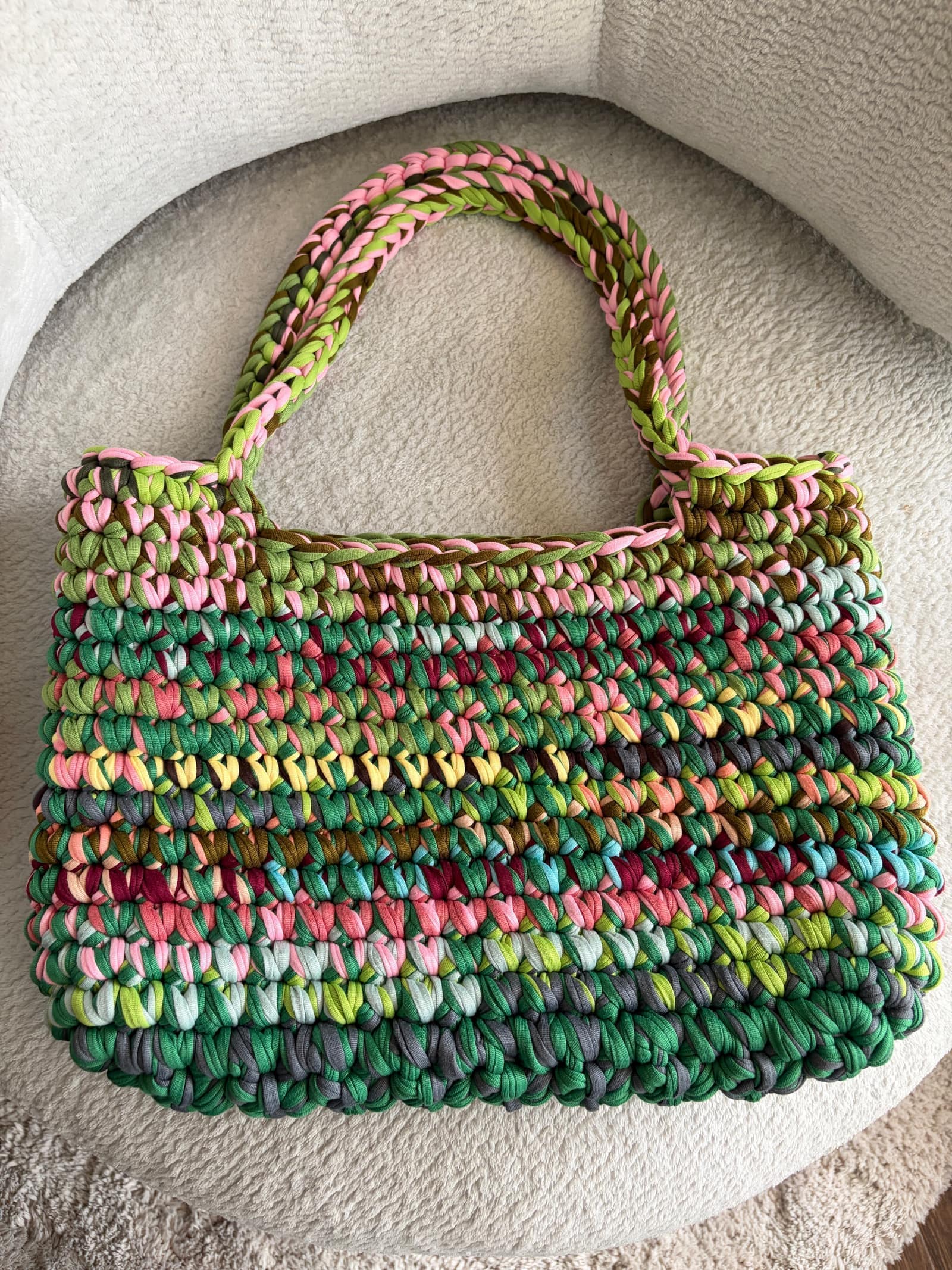 Cece (Green) — handmade crochet bags in the UAE